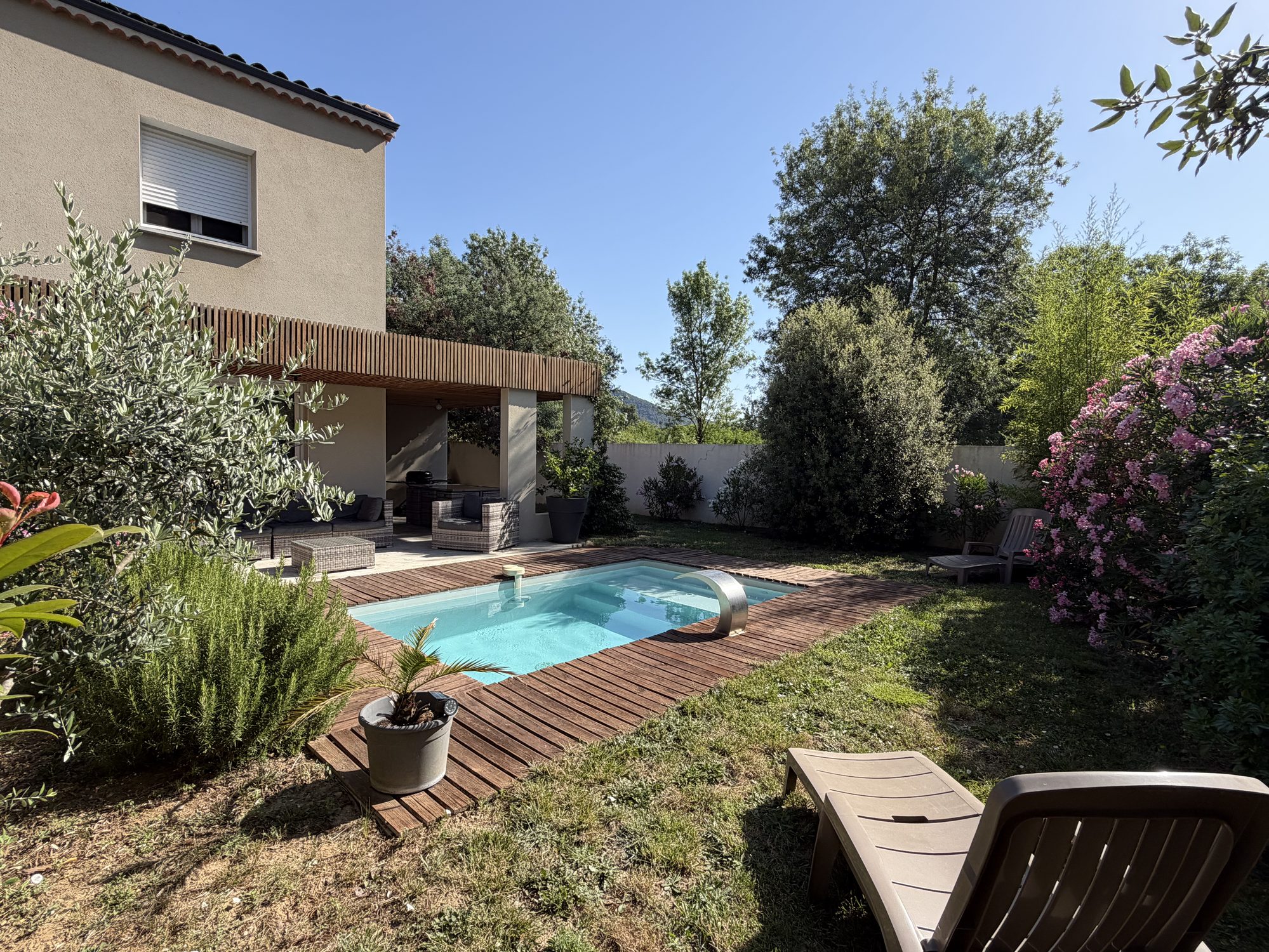 Gîte Les Cabritas avec piscine privée en Ardèche
